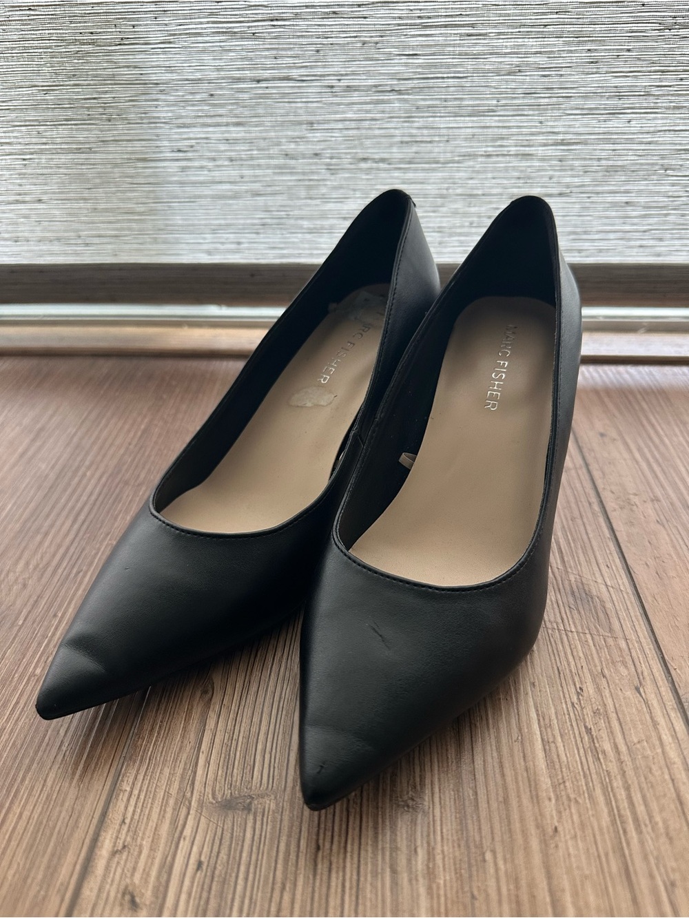 Marc Fisher Black Pointed-Toe Leather Pumps